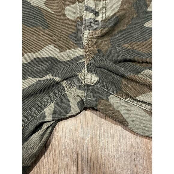 American Eagle Womens Camo Mom Jean Size 26/27 - Picture 6 of 12